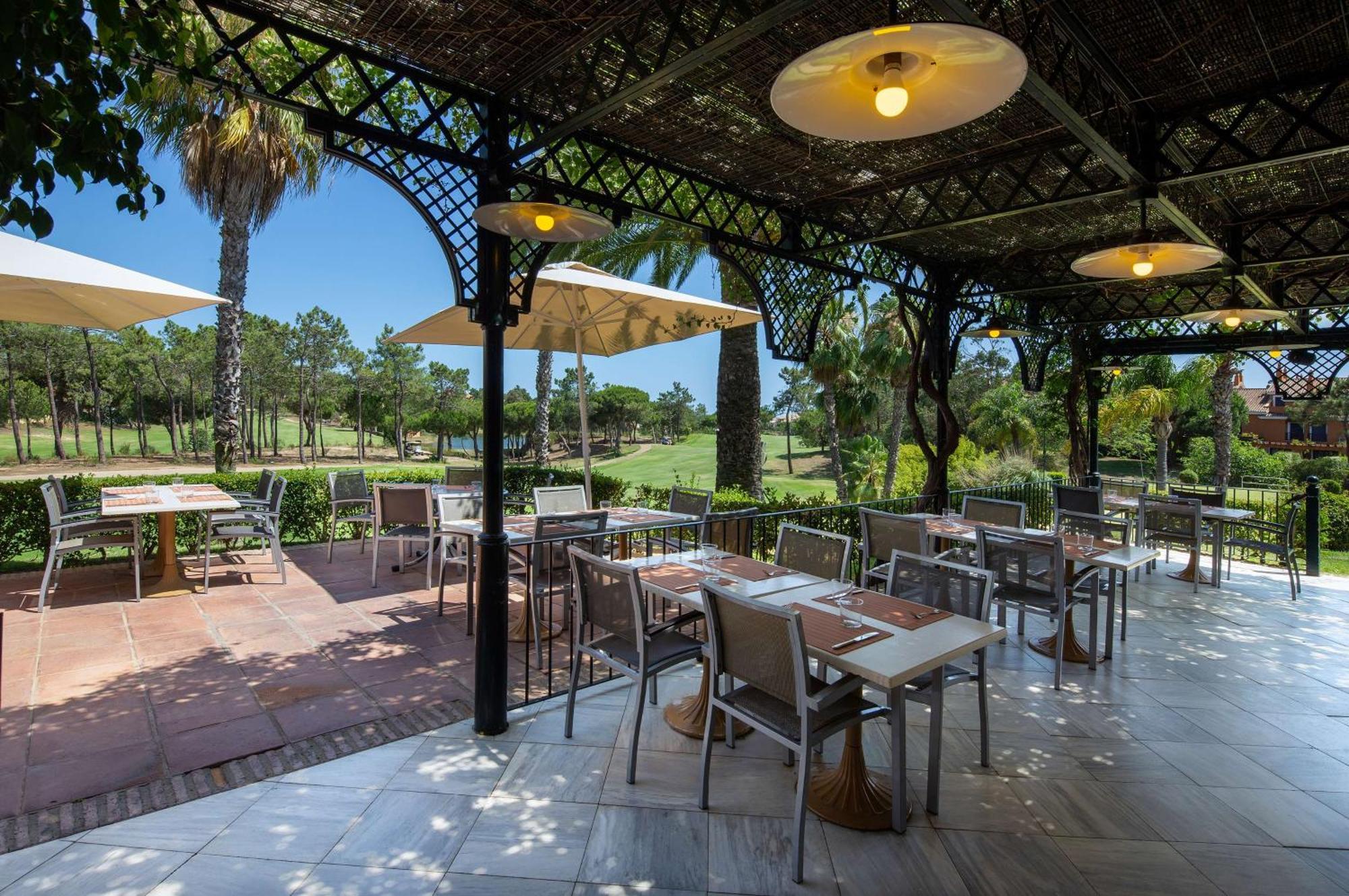 Doubletree By Hilton Islantilla Beach Golf Resort Exterior foto